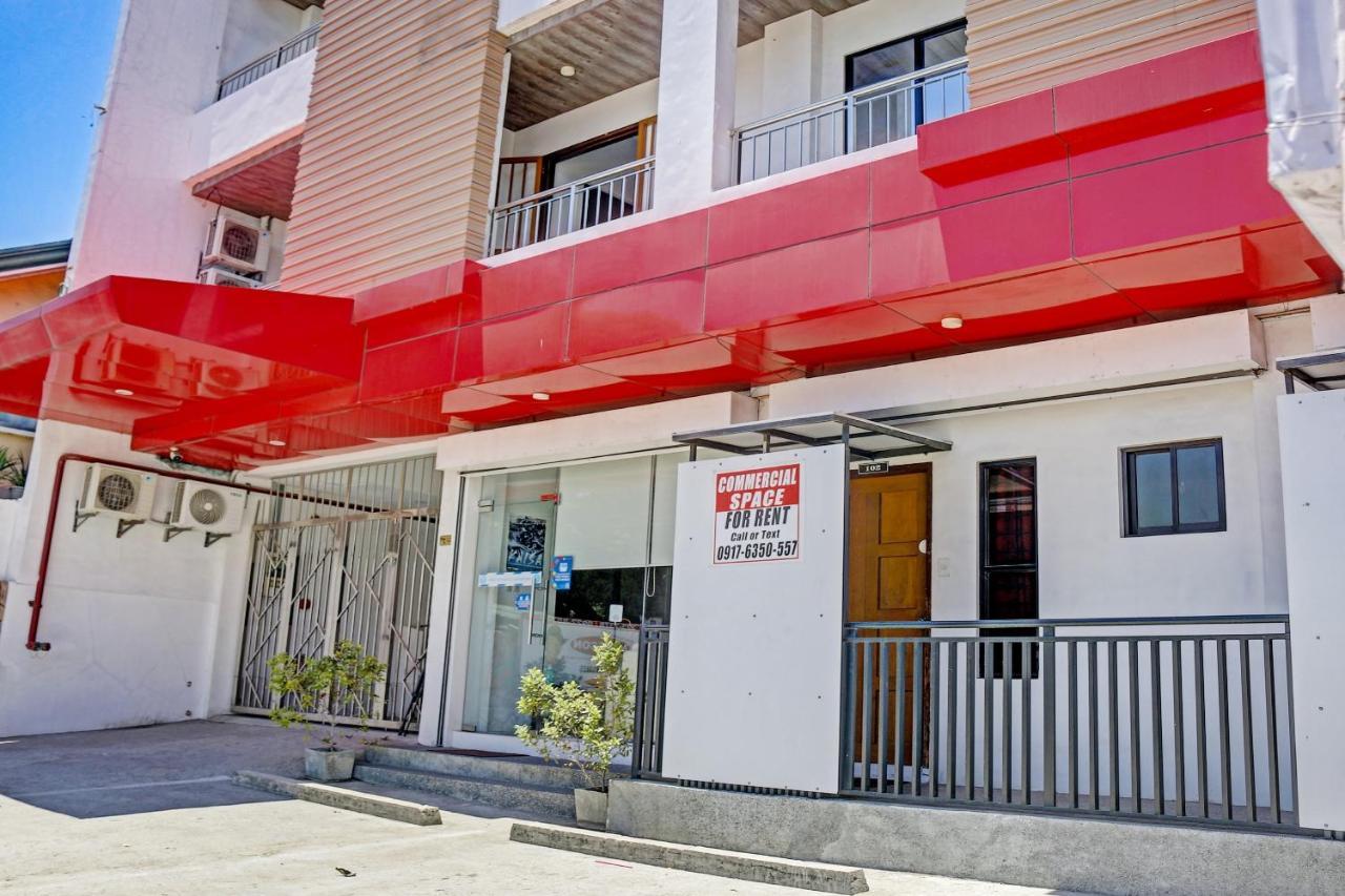 Oyo 869 Jnv Dream Hotel Субик Екстериор снимка