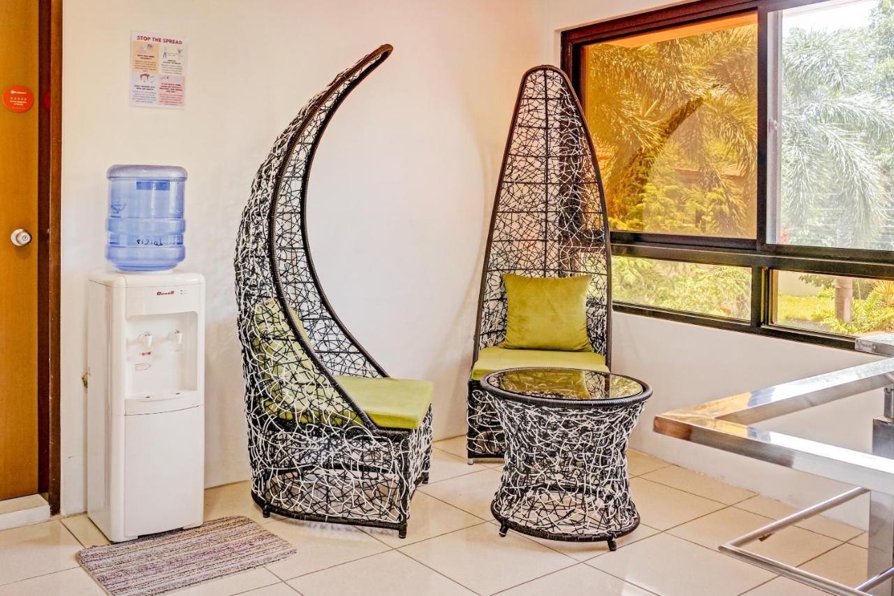 Oyo 869 Jnv Dream Hotel Субик Екстериор снимка