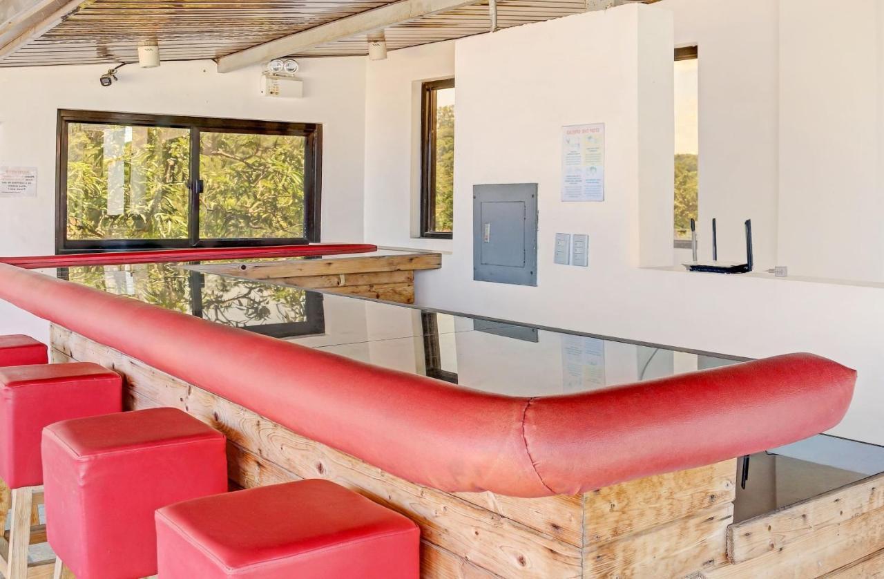 Oyo 869 Jnv Dream Hotel Субик Екстериор снимка